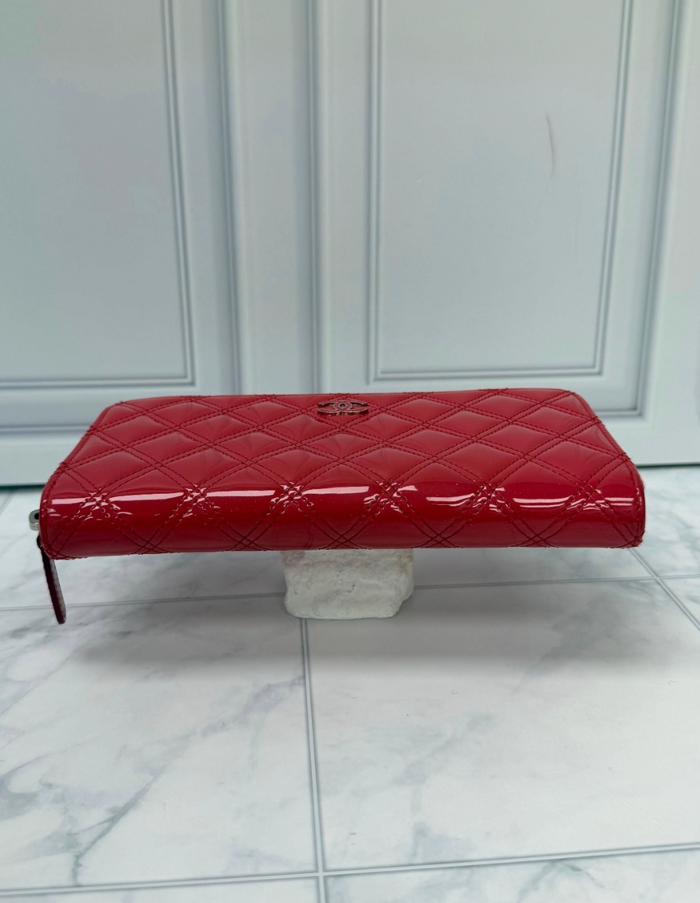 Chanel Hot Pink Patent Leather Zippy Wallet