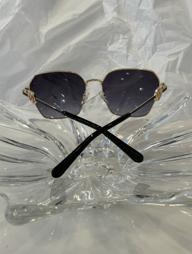 Marc Jacobs MARC 729/S geometric sunglasses additional angle view on crystal display