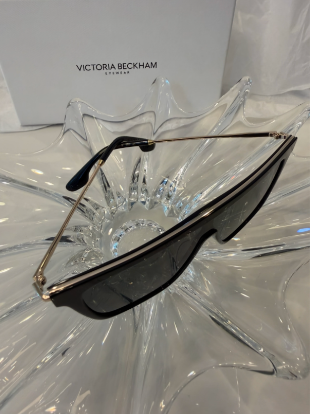 Victoria Beckham temple inner detail showing VICTORIA BECKHAM MADE IN ITALY CE UKCA 2403