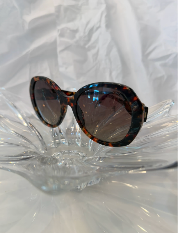 Marc Jacobs MARC 763/S havana tortoise oversized round sunglasses front view on crystal display