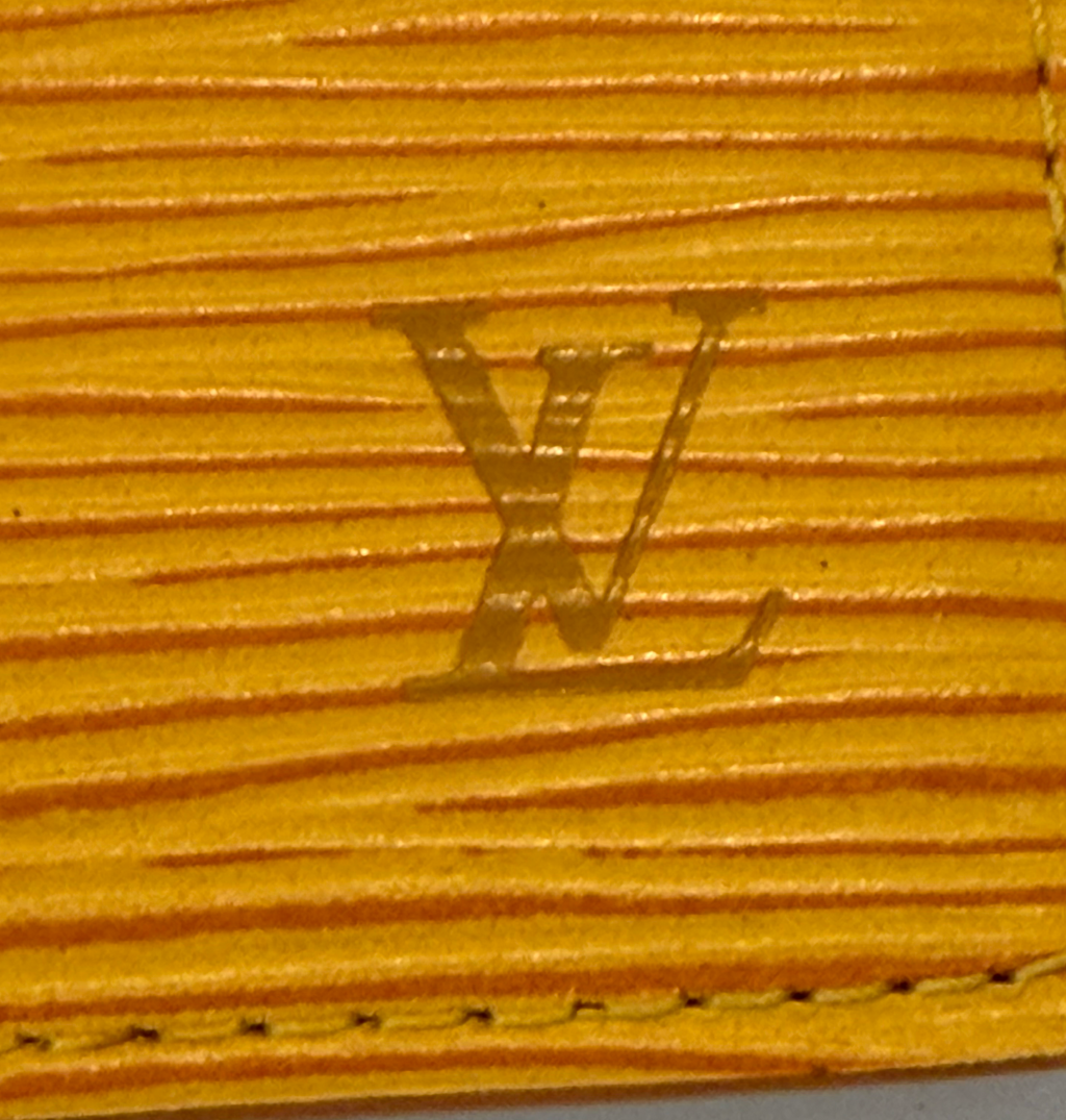Louis Vuitton Small Ring Agenda — Purple Taiga Leather & Honey Epi Tab, Made in Spain