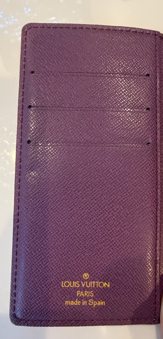 Louis Vuitton Small Ring Agenda — Purple Taiga Leather & Honey Epi Tab, Made in Spain