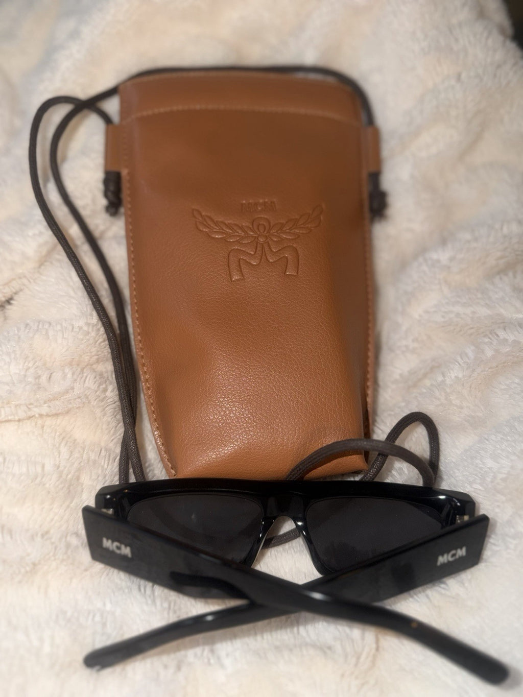 MCM MW0019 01A Black Rectangle Sunglasses w/Leather Crossbody Pouch