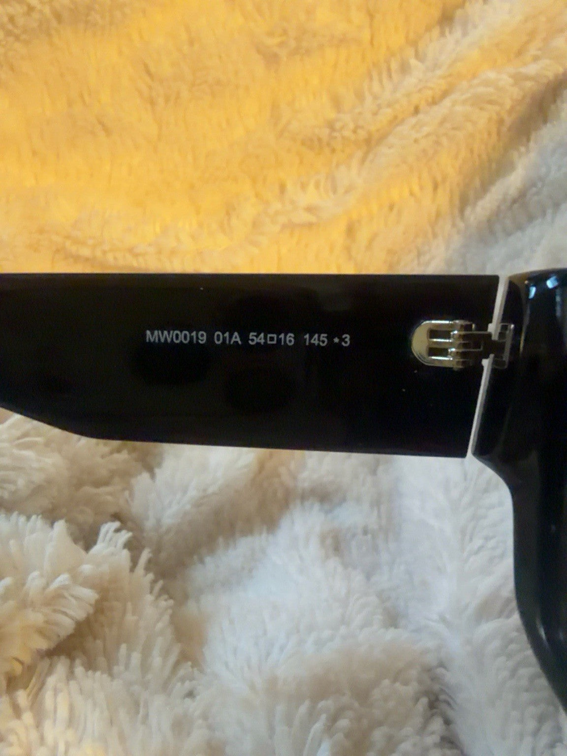 MCM MW0019 01A Black Rectangle Sunglasses w/Leather Crossbody Pouch