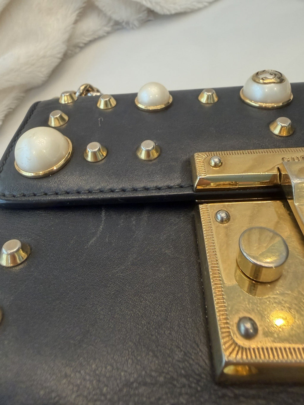 Gucci Pearl Studded Padlock Leather Shoulder Bag Black