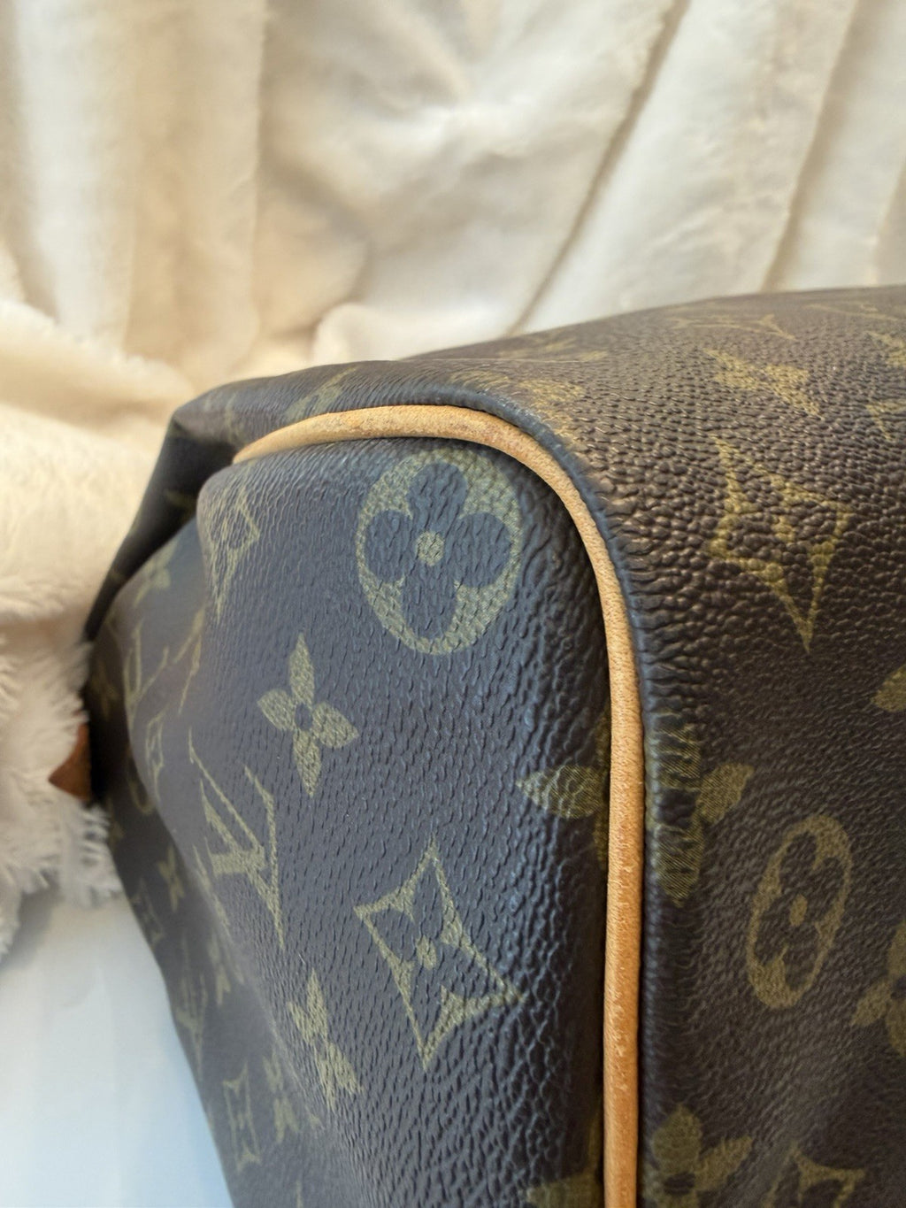 Louis Vuitton Speedy Duffle 35 Brown Canvas Monogram