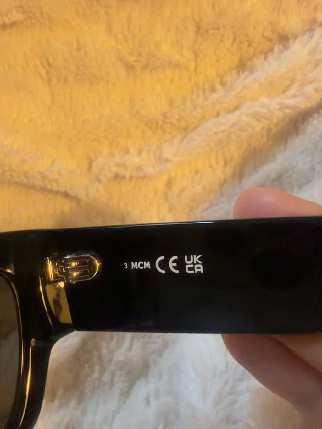 MCM MW0019 01A Black Rectangle Sunglasses w/Leather Crossbody Pouch