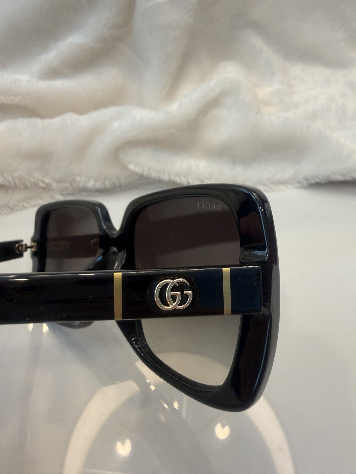 Gucci Square Framed Oversized Sunglasses w/GG - black #80